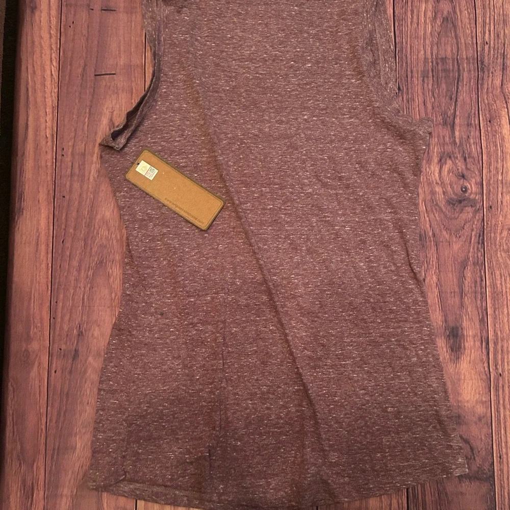 Retro Brand Tempe Tank - Picture 6 of 6